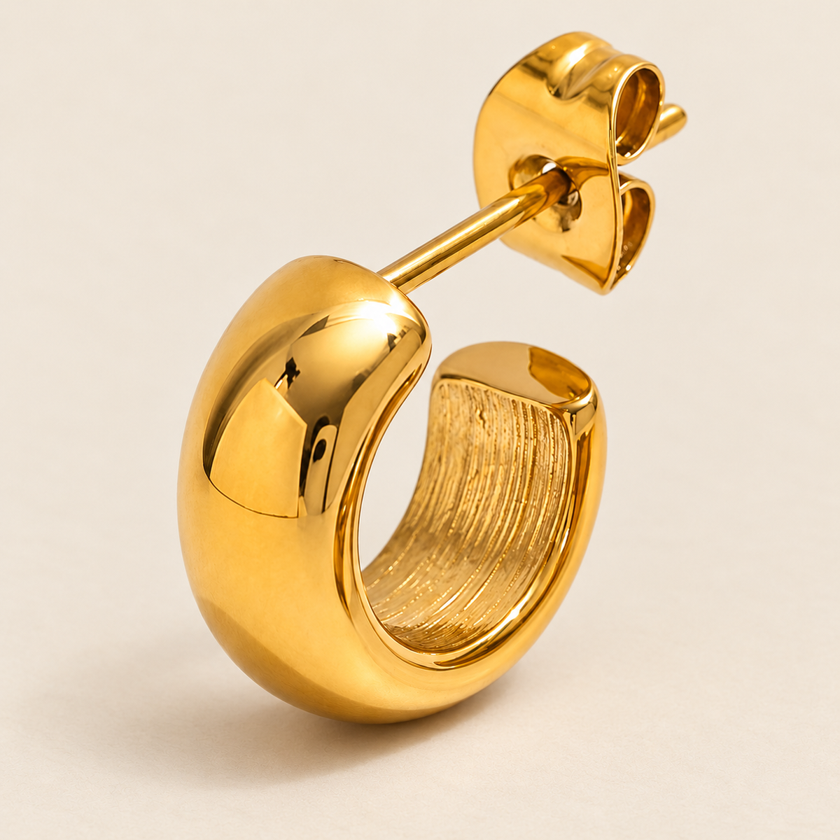 Elodie C-Hoop Earrings - macro